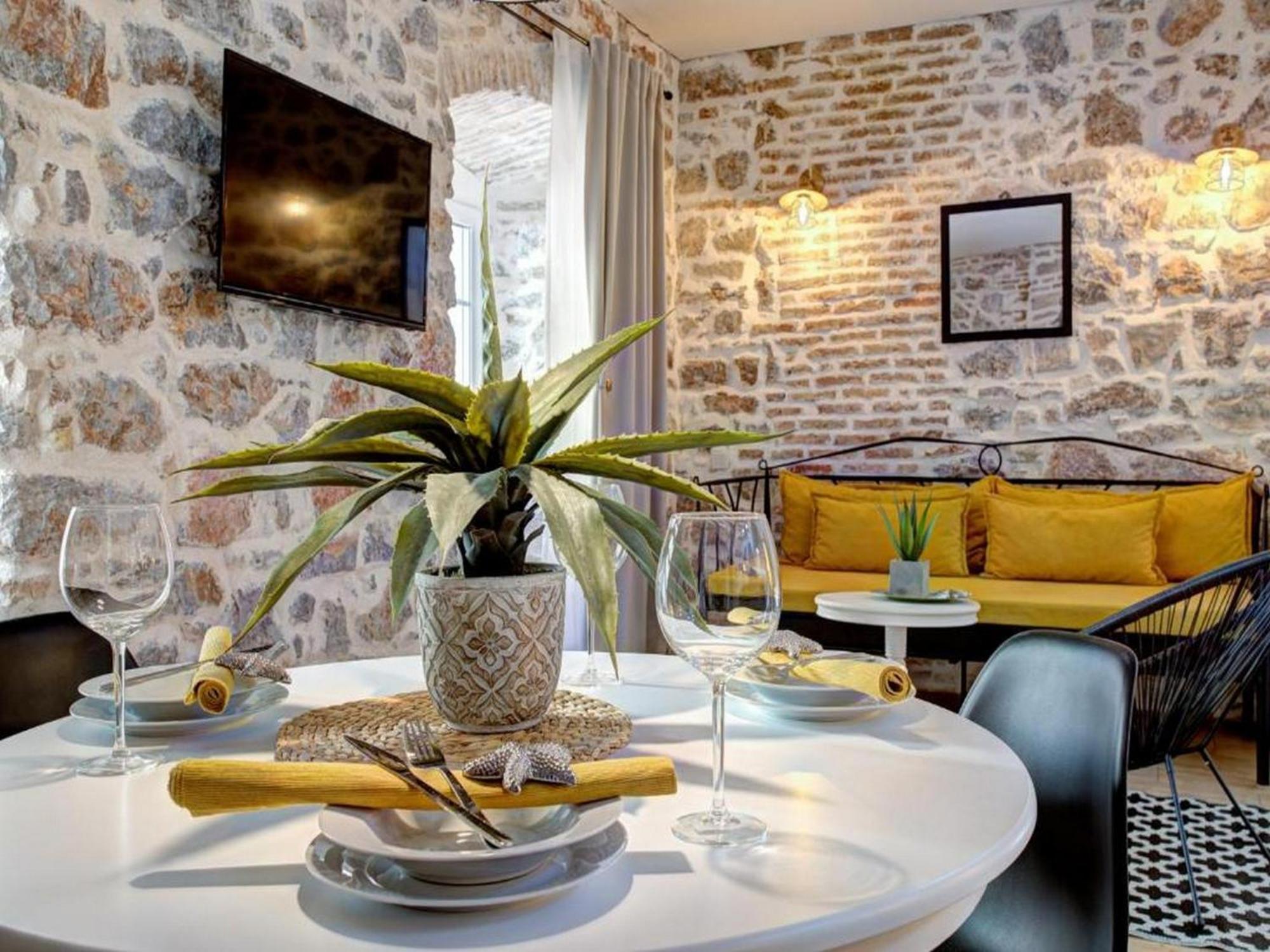 History House Moja Ti 1830 In Old Town Senj Ξενοδοχείο Senj  Δωμάτιο φωτογραφία